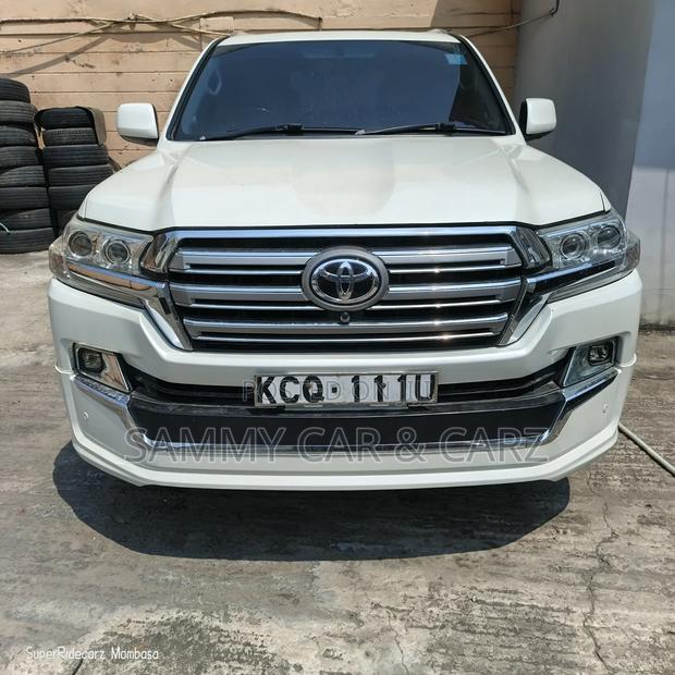 Toyota Land Cruiser 4.7 VX-R 2011 White