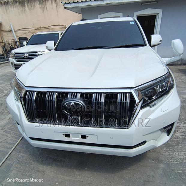Toyota Land Cruiser Prado 2.7 2018 White