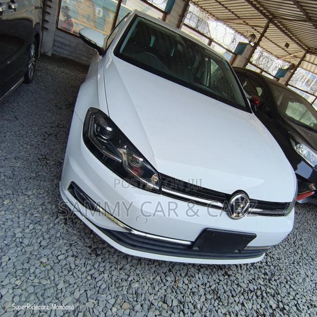 Volkswagen Golf 2017 White