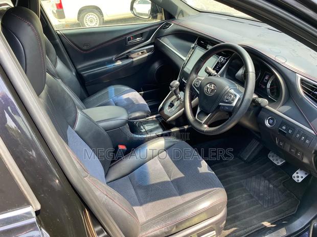 Toyota Harrier 2018 Black