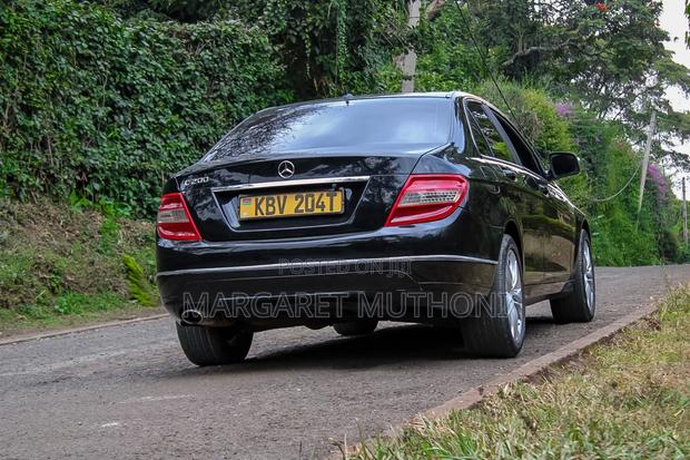 Mercedes-Benz C200 2005 Black