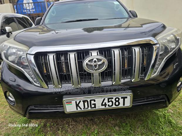 Toyota Land Cruiser Prado 2015 Black