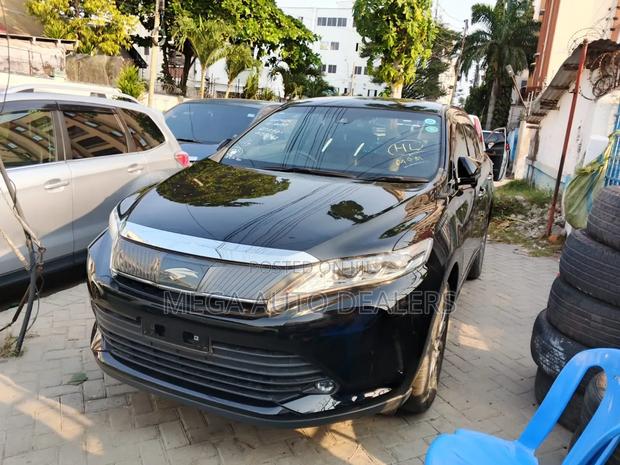 Toyota Harrier 2018 Black