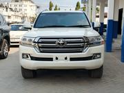 Toyota Land Cruiser 2019 White for sale