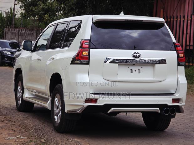 Toyota Land Cruiser Prado 3.0 190hp 2019 White