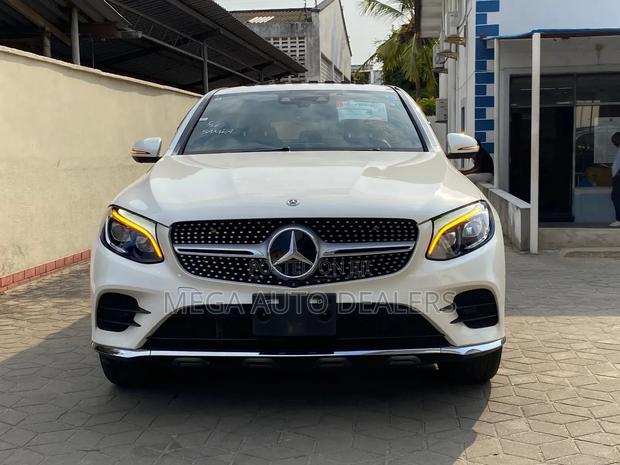 Mercedes-Benz GLC-Class 2019 White