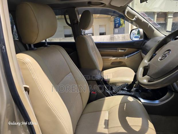 Toyota Land Cruiser Prado 2007 Gold