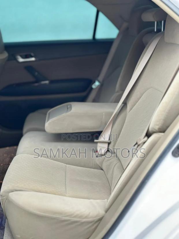Toyota Mark X 2010 White