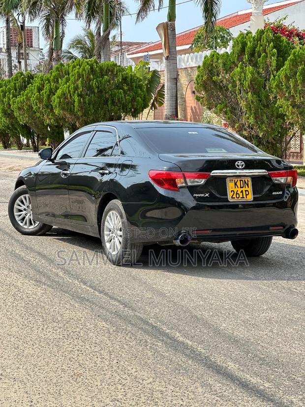 Toyota Mark X 2.5 AWD 2016 Black