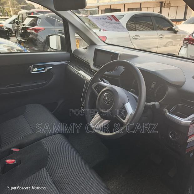 Daihatsu Move 2019 White