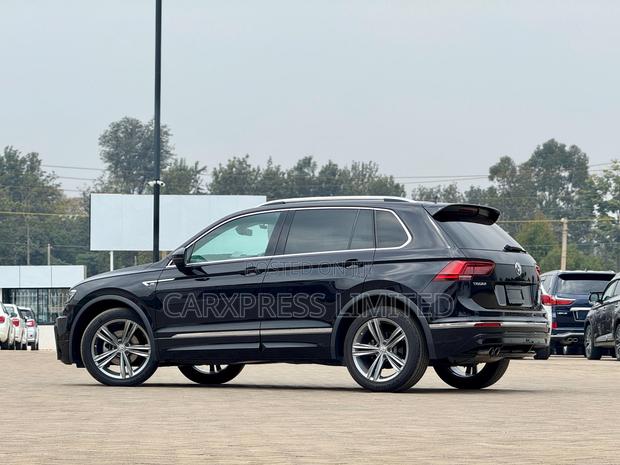 Volkswagen Tiguan 2018 Black