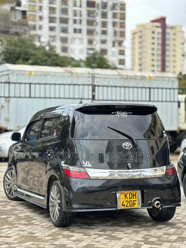 Toyota bB 2015 Black