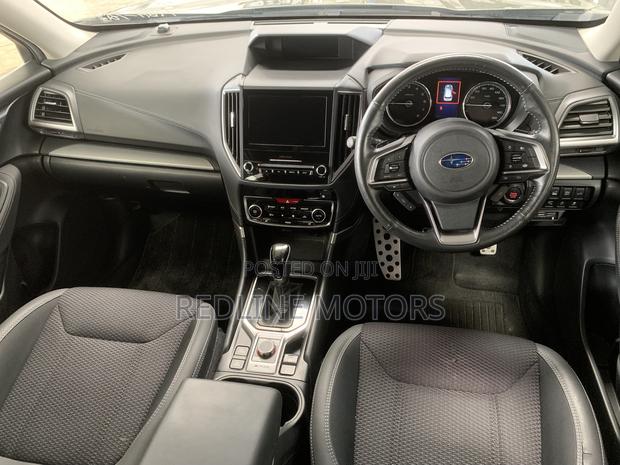 Subaru Forester 2.5i Limited AWD 2018 Green