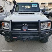 Toyota Land Cruiser 2019 White for sale