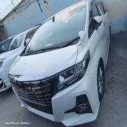 Toyota Alphard 2018 White for sale