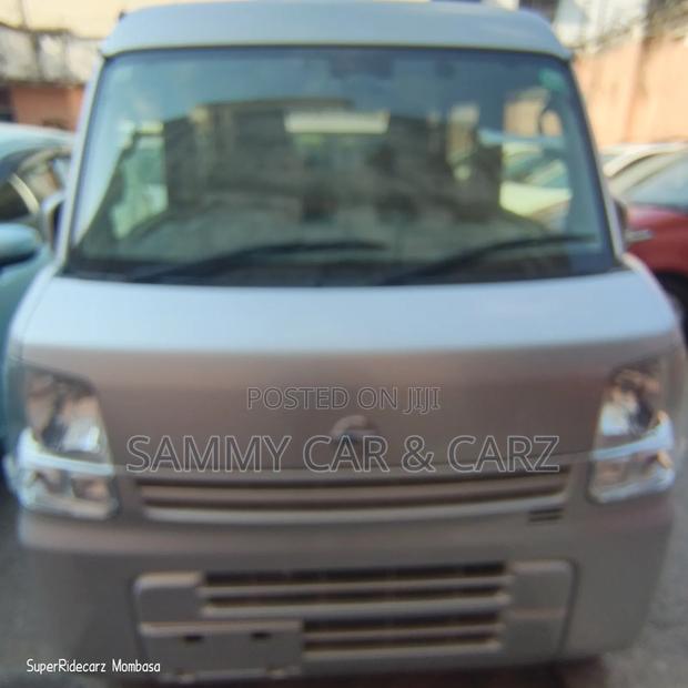 Nissan 100 2018 Silver