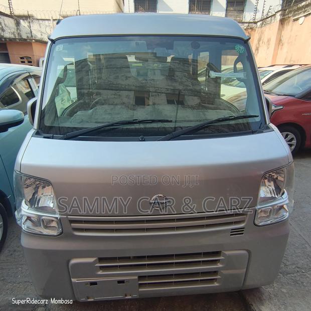 Nissan 100 2018 Silver