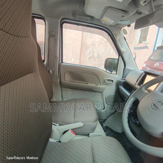 Nissan 100 2018 Silver