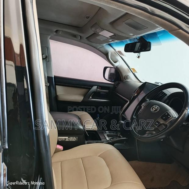 Toyota Land Cruiser 4.5 V8 TD STD 2009 Black