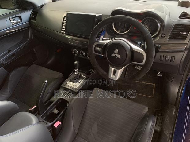 Mitsubishi Lancer Evo 2018 Blue