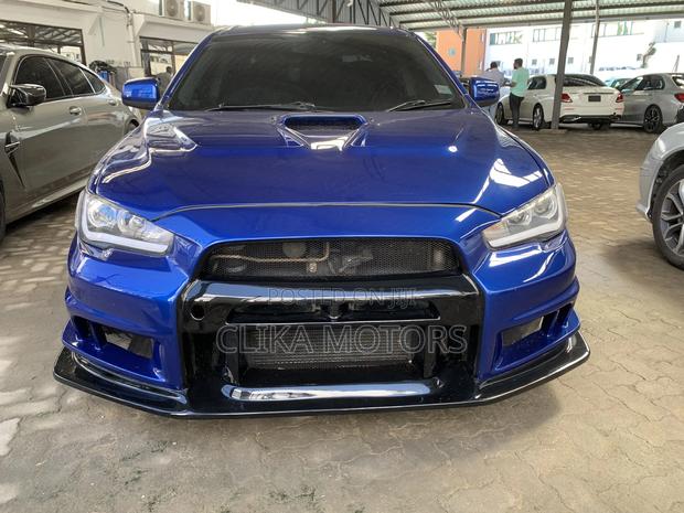 Mitsubishi Lancer Evo 2018 Blue