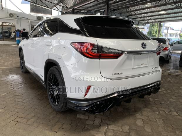 Lexus RX 450h 3.5 Hybrid FWD 2018 Pearl
