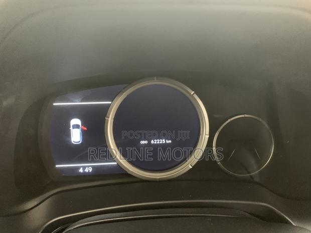 Lexus RX 450h 3.5 Hybrid FWD 2018 Pearl