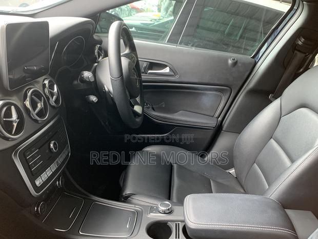 Mercedes-Benz GLA-Class 2018 Black
