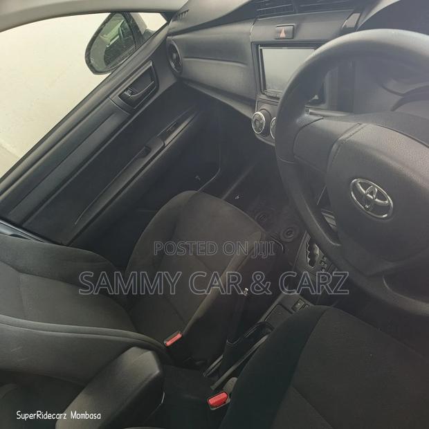 Toyota Axio 1.5 X 2WD 2018 White