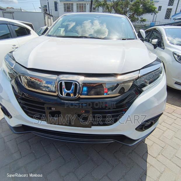 Honda Vezel 1.5 Hybrid 2WD 2018 White