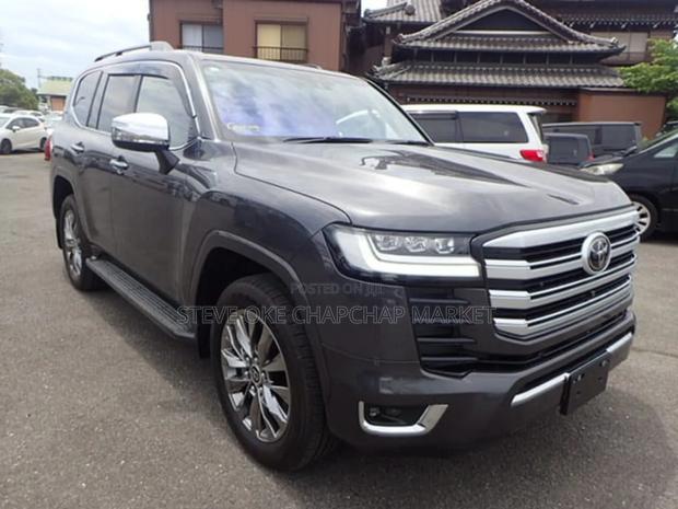Toyota Land Cruiser 2023 Gray