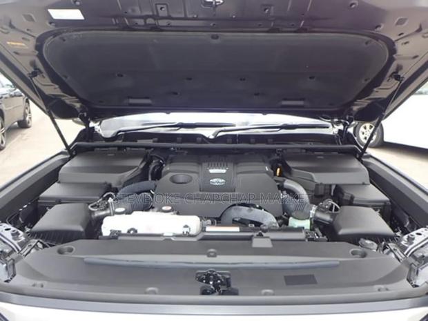 Toyota Land Cruiser 2023 Gray