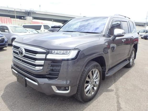 Toyota Land Cruiser 2023 Gray