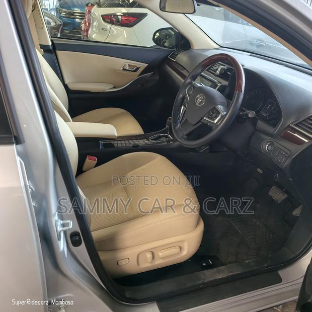 Toyota Allion 2019 Silver