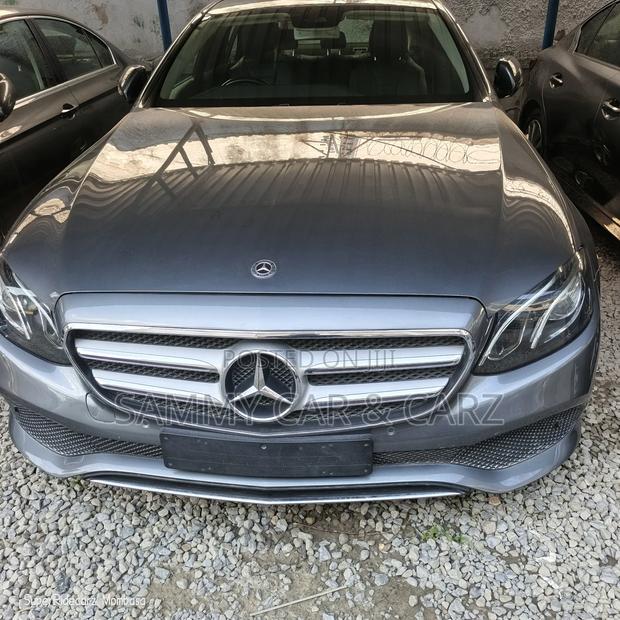 Mercedes-Benz 300E 2018 Gray