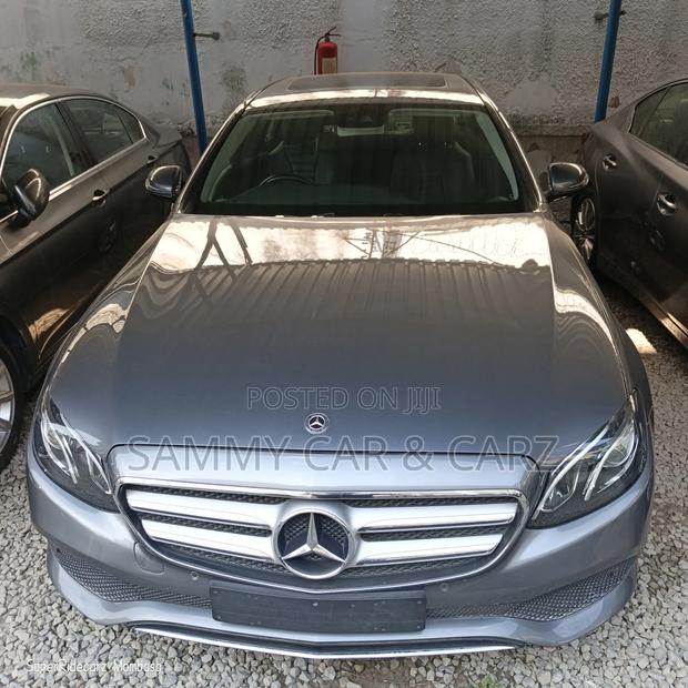 Mercedes-Benz 300E 2018 Gray