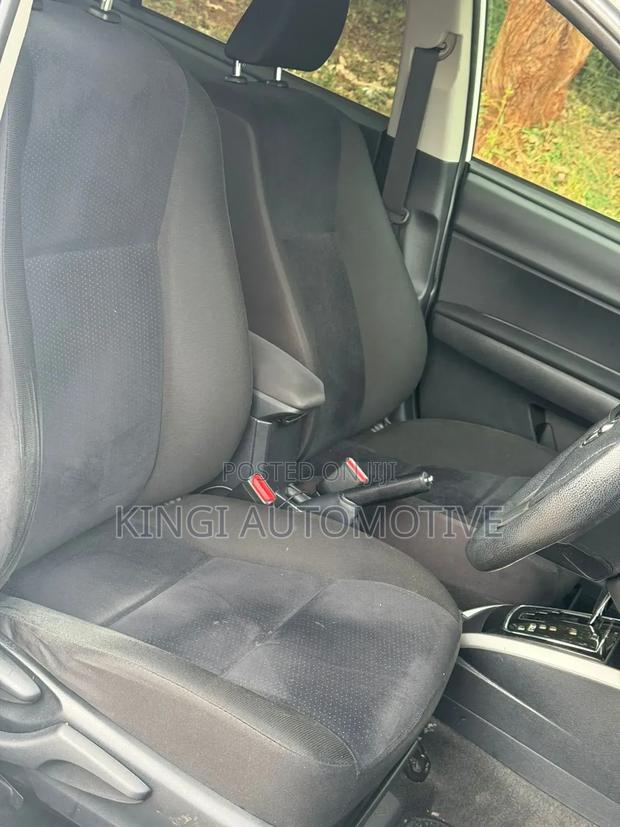 Toyota Corolla Fielder 1.5 Petrol AWD 2018 White