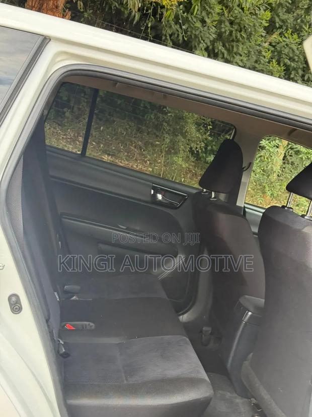 Toyota Corolla Fielder 1.5 Petrol AWD 2018 White