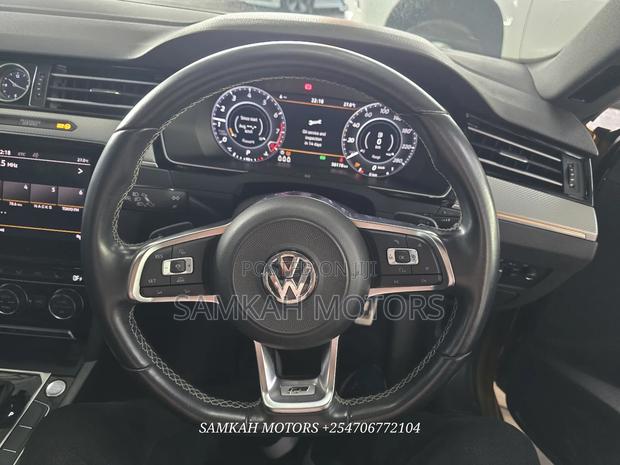 Volkswagen Arteon 2020 Yellow