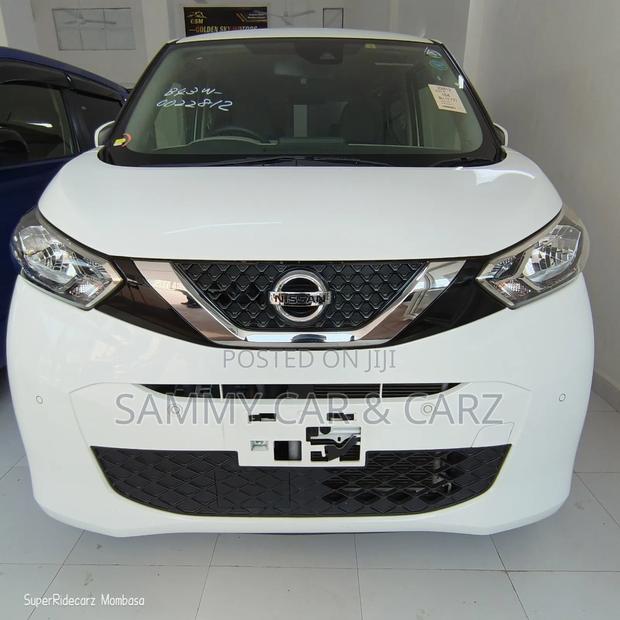 Nissan Dayz 2018 White