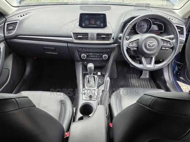 Mazda Axela 2019 Blue