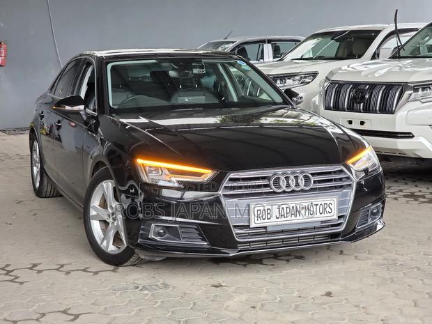 Audi A4 2.0T ultra Premium FWD 2018 Black