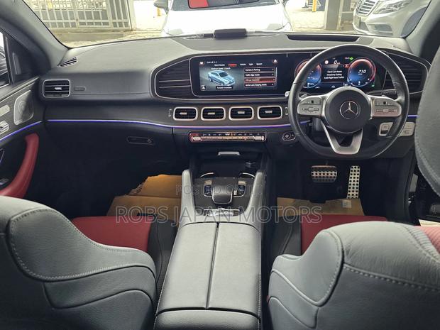 Mercedes-Benz GLE-Class GLE 400d 4MATIC 2021 Matt Black