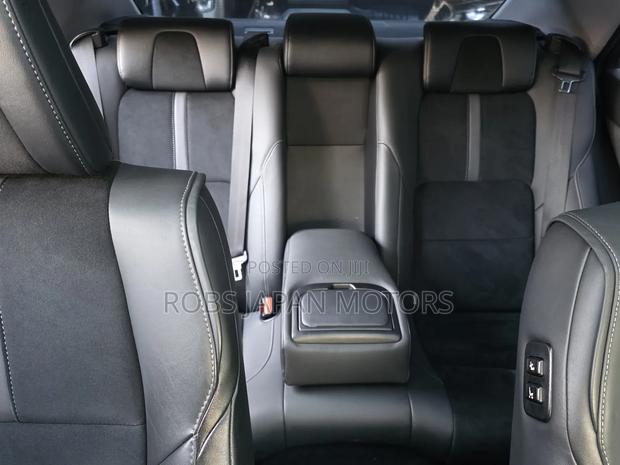 Toyota Crown 2018 Black
