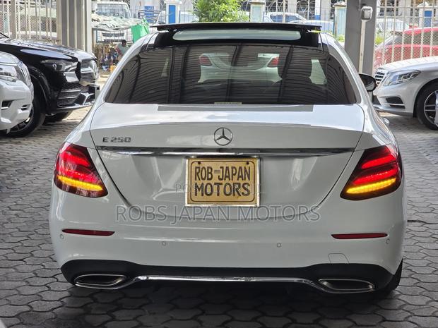 Mercedes-Benz E250 2019 White