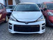 Toyota Vitz 2018 White for sale