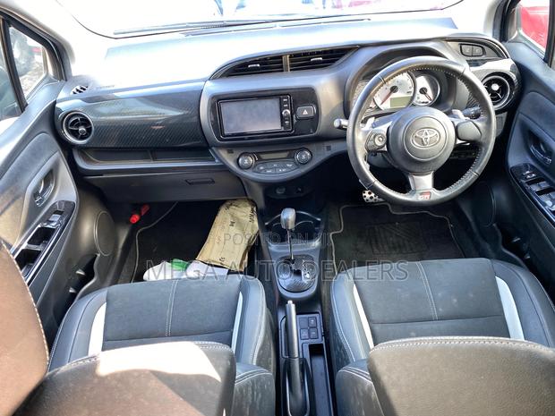 Toyota Vitz 2018 White