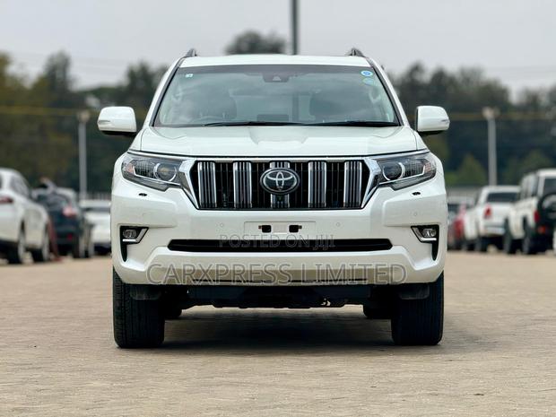 Toyota Land Cruiser Prado 2020 White