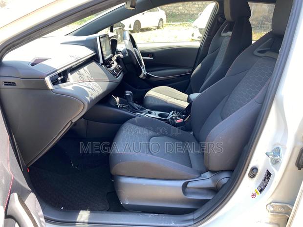 Toyota Corolla 2018 White