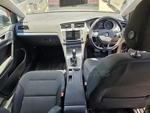 Volkswagen Golf TSI SE FWD 2018 Blue
